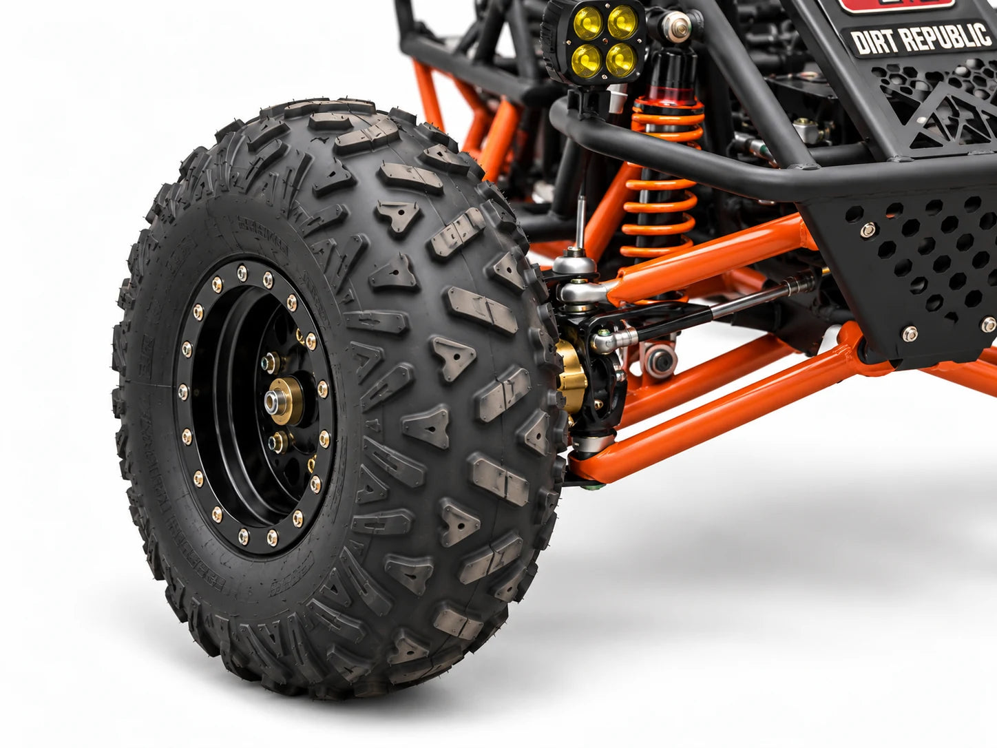 Off-road tread and wheel detail